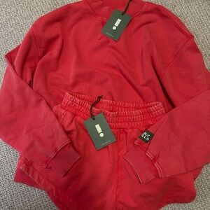 Daily drills set sun bleached red - small